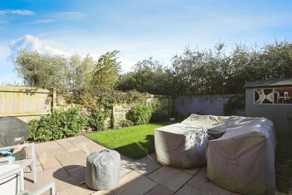 1885_NRT107715_IM...