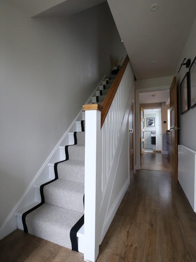 Stairs/hall