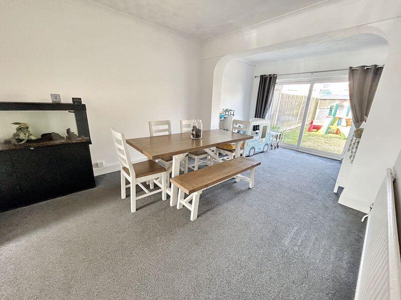 Garden/play room