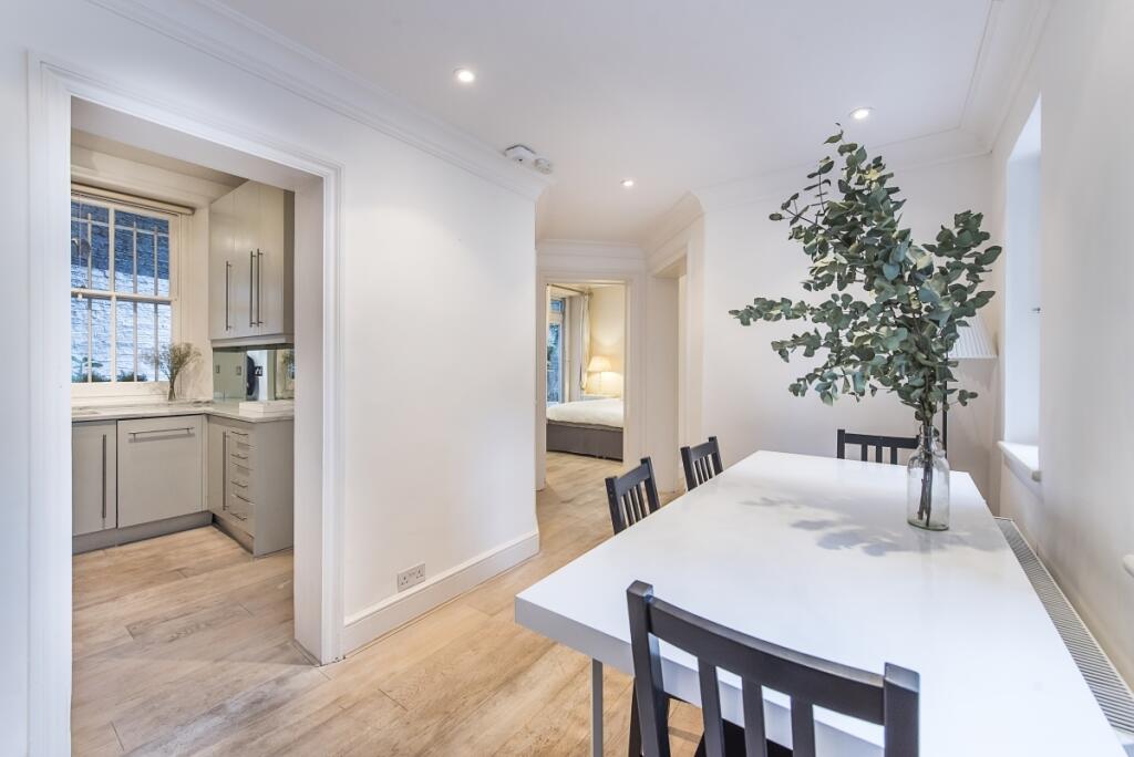 Dining Area 1