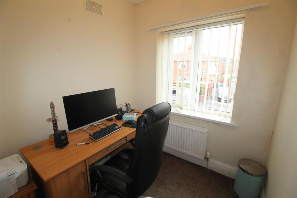 Curzon Road, 179, bed 3.JPG