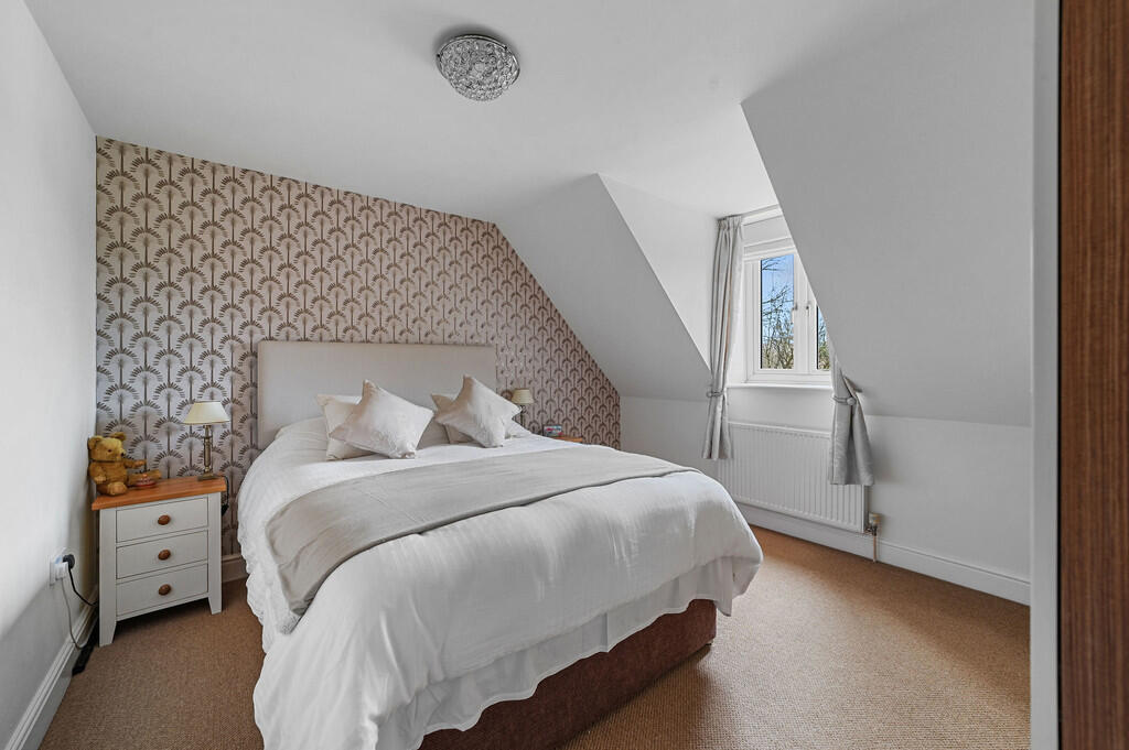 PT-TV-MillCottage...