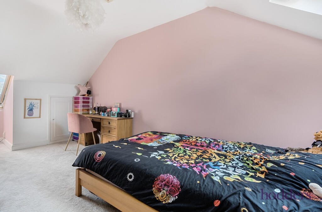 fa60ef4d-e61e-406...