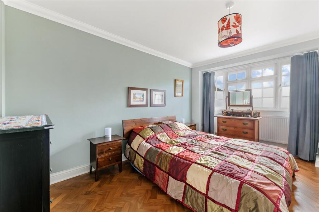 DOWNS LODGE COURT (1).jpg