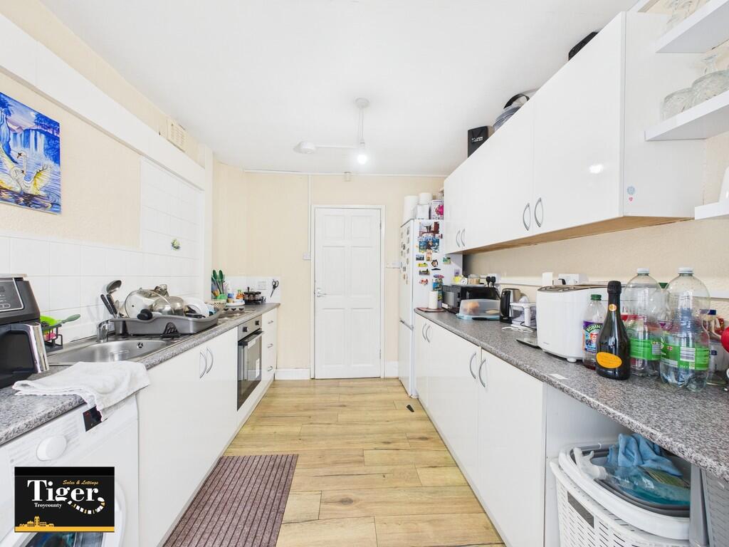 CAM03440G0-PR0468...