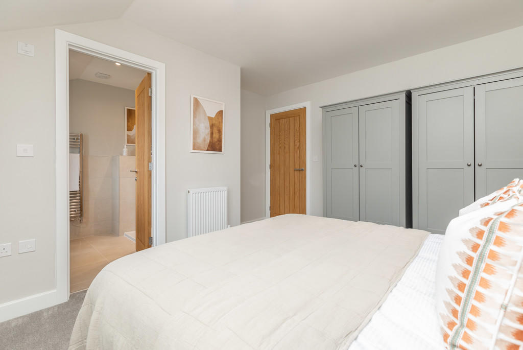 Show Home Bed 2