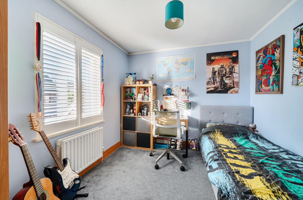 1387965-4-693accd...