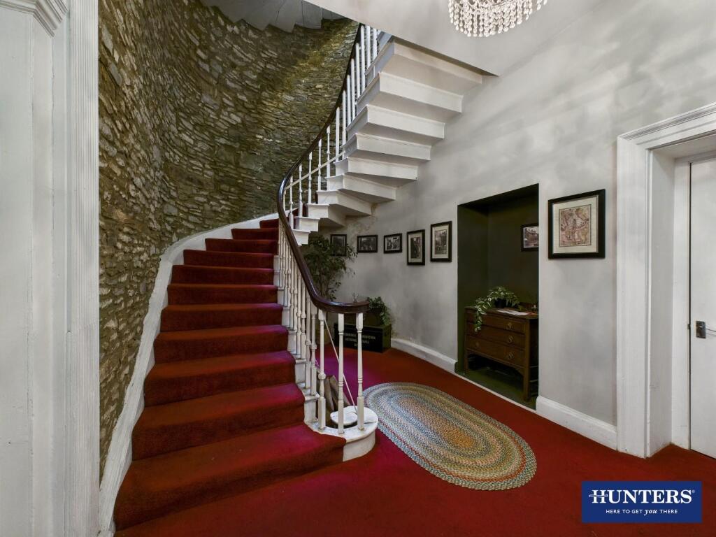 Secure Access to the Building