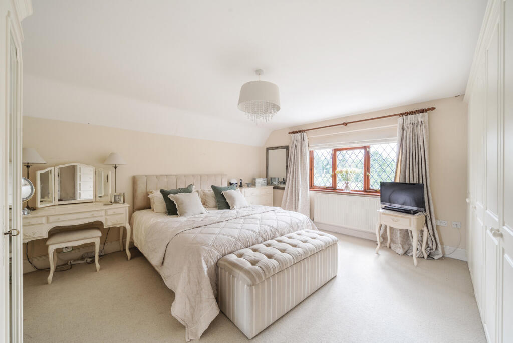 1313877-16-686e9f...