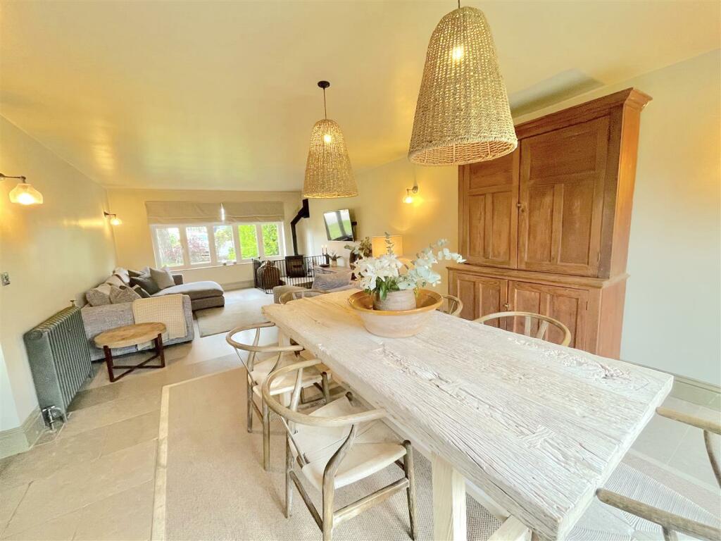 Reception Lounge