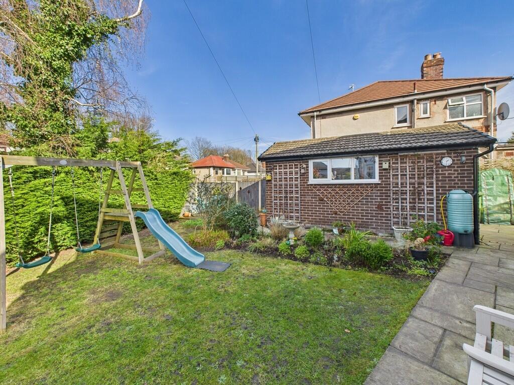 CAM02854G0-PR0330...