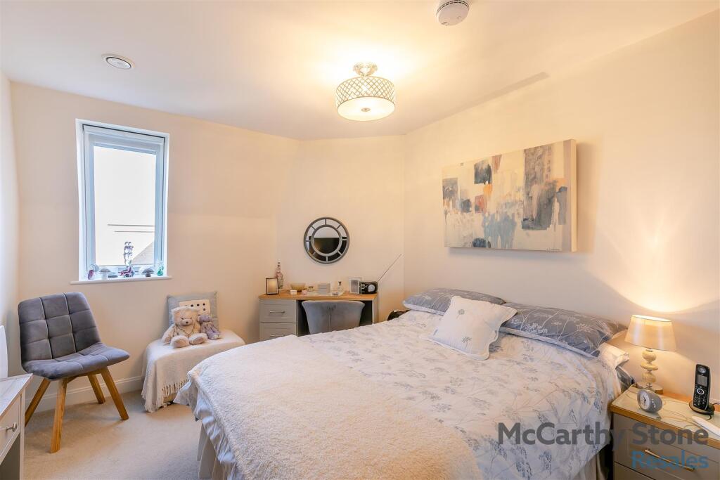 8642581-interior11.jpg
