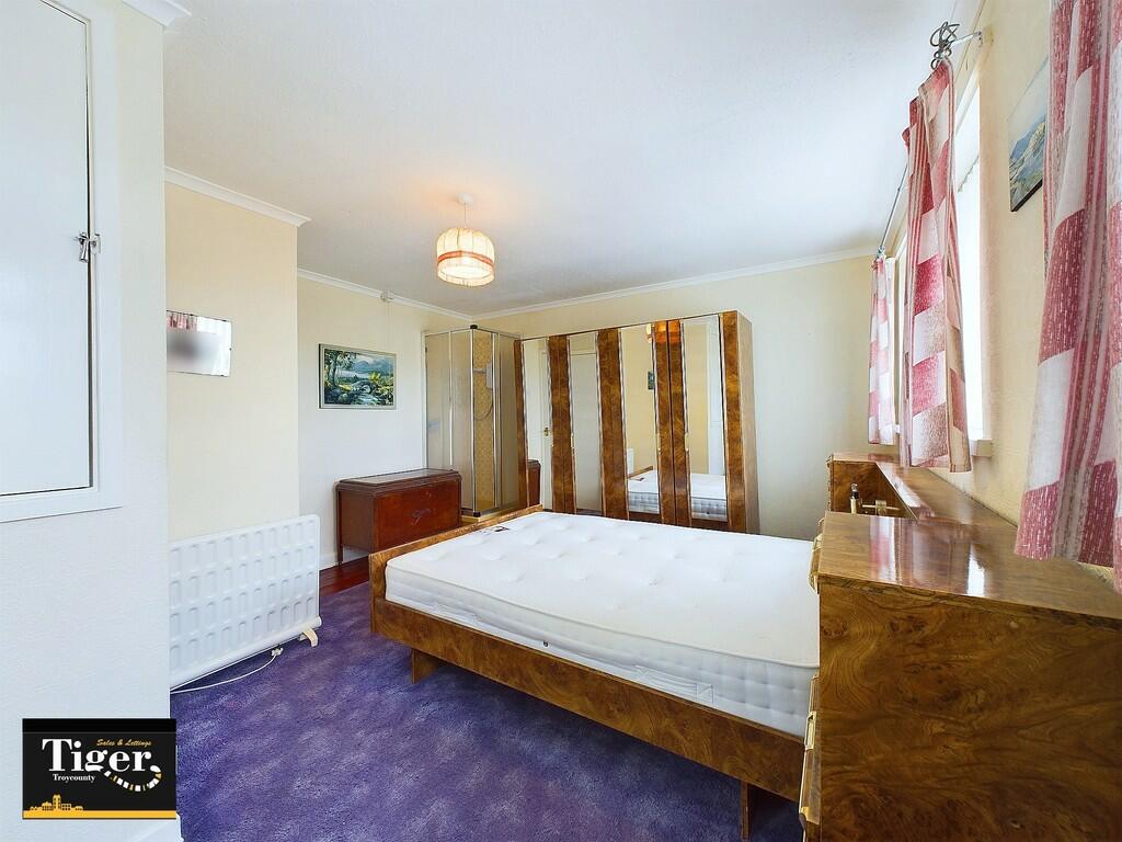 CAM03440G0-PR0186...