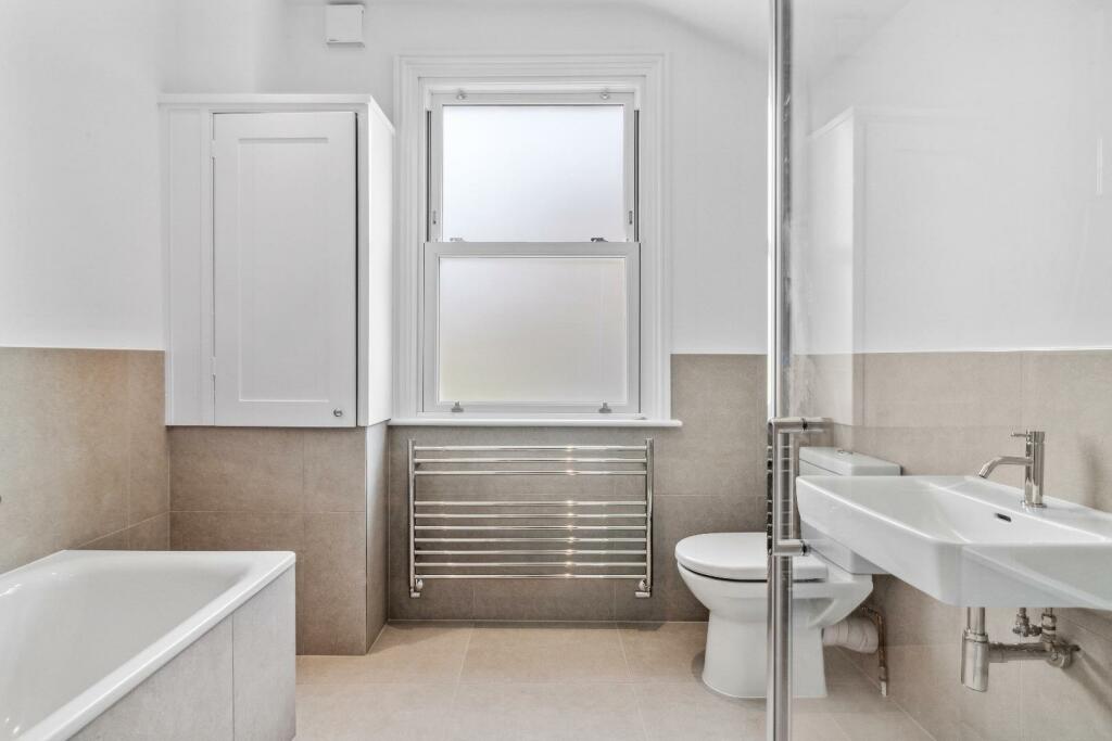 First Floor Family Bathroom