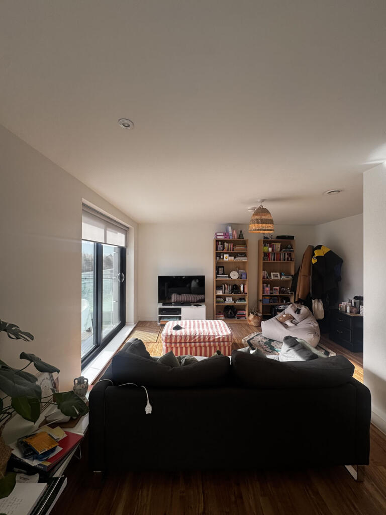 704mcrwtrsIMG_2777.jpg