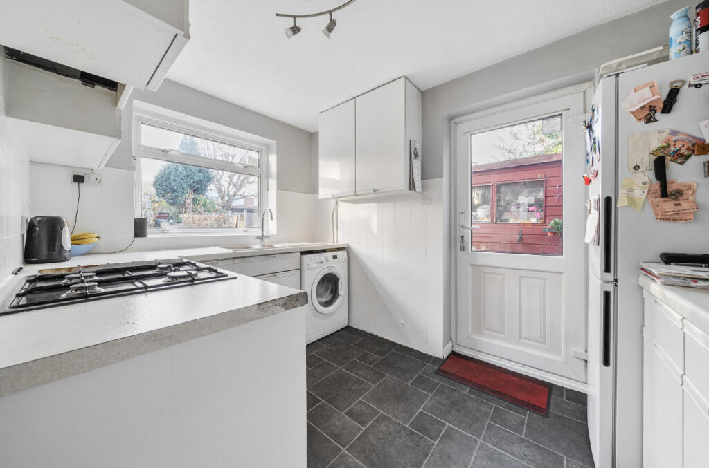 1383147-3-69399e3...