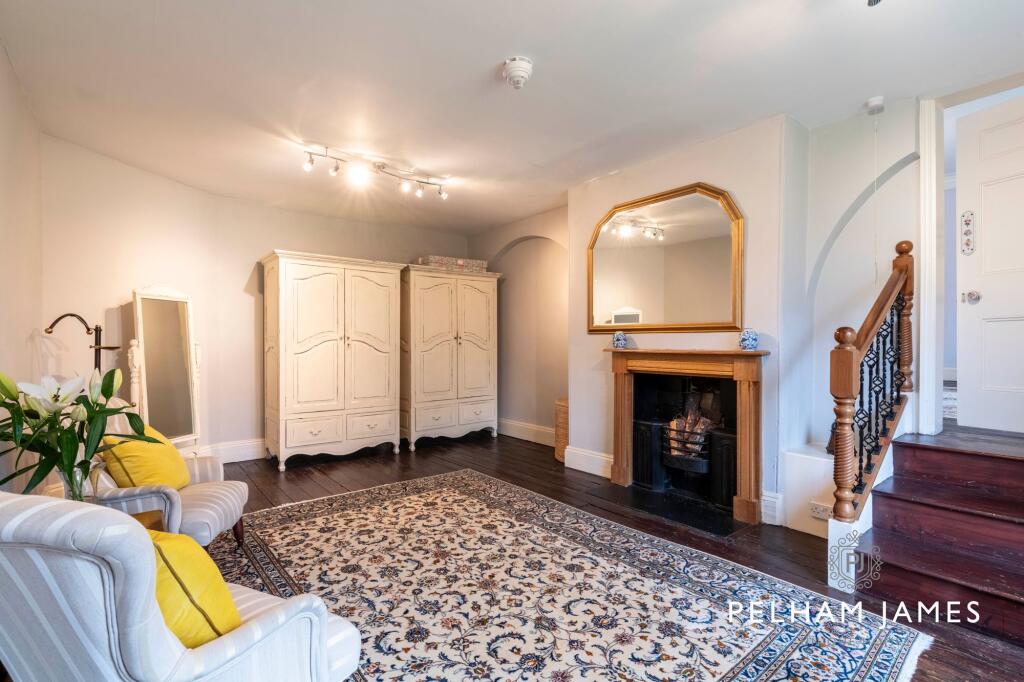 Principal Dressing Room, Alwalton Hall