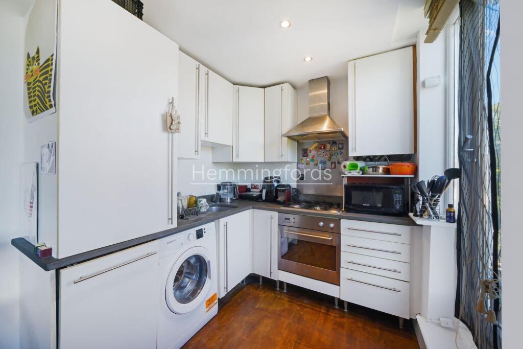 Flat 3, 553 Caledonian Road - AVGmJ5LecVKyBGtESpV4