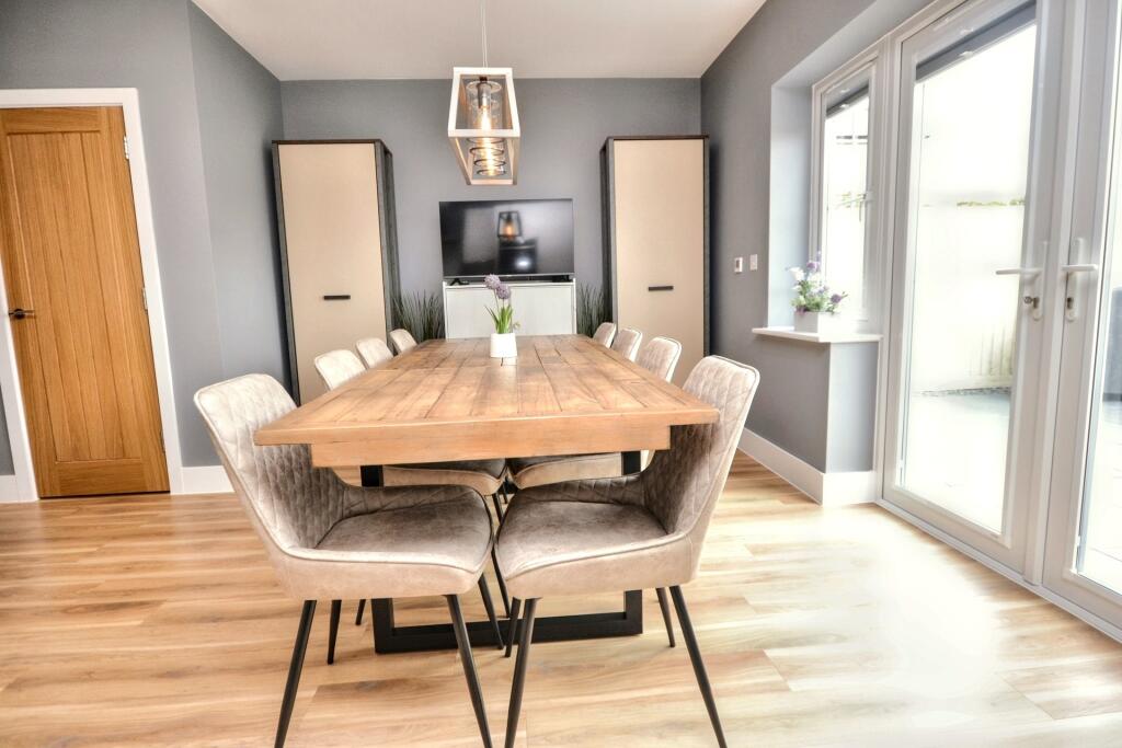 Kitchen Diner