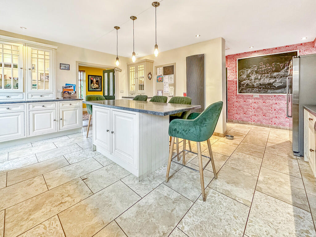 20250213_12160162...