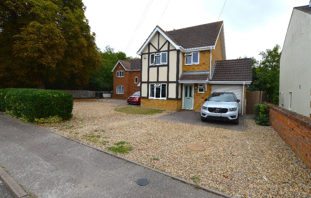 Garage &amp; Driveway