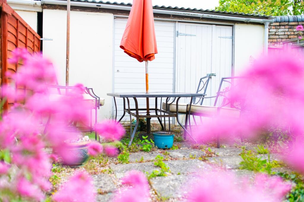 Call 02920 454555 to secure your viewing_17