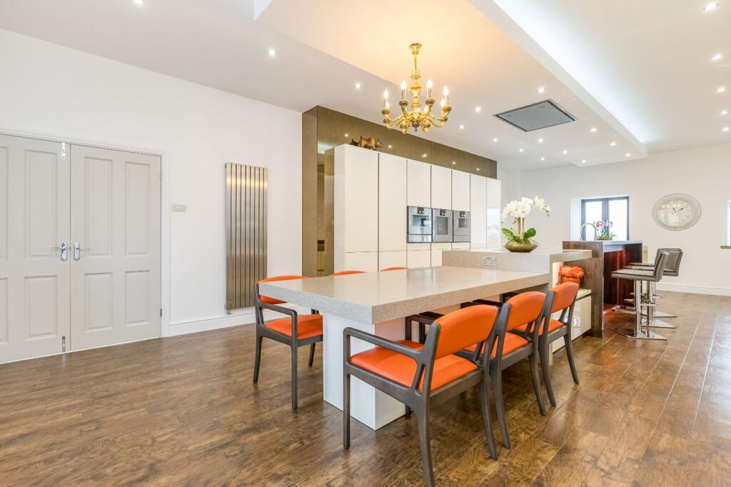 Dining Kitchen