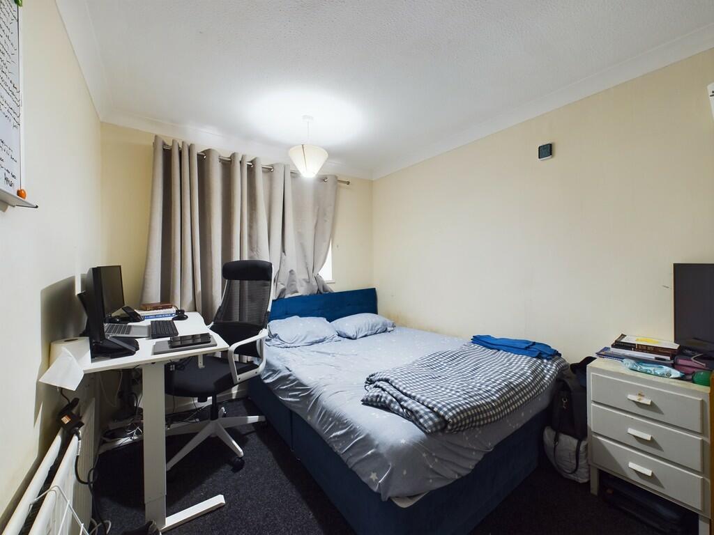 CAM01835G0-PR0095...