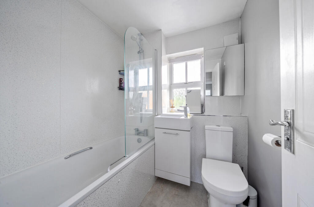 1327775-37-687980...