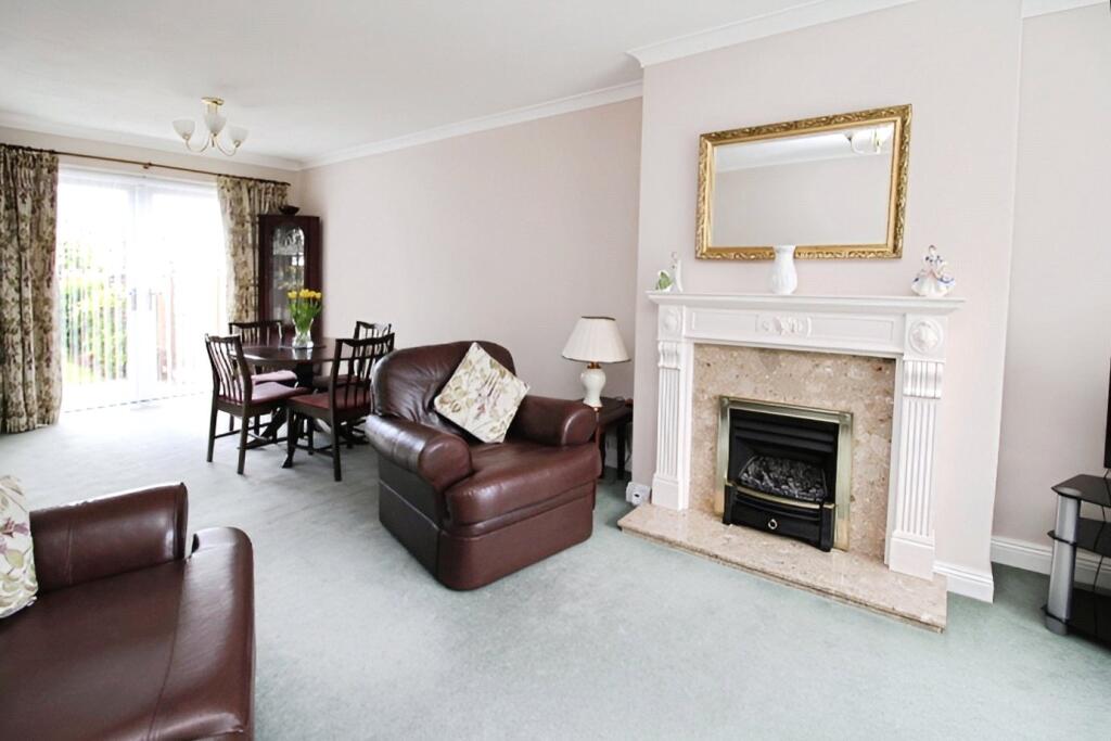 Living/Dining Room