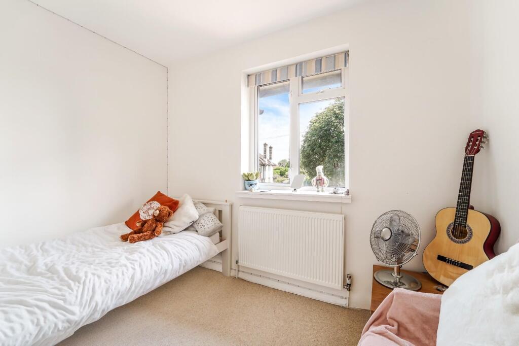 YEWLANDS CLOSE (6).jpg