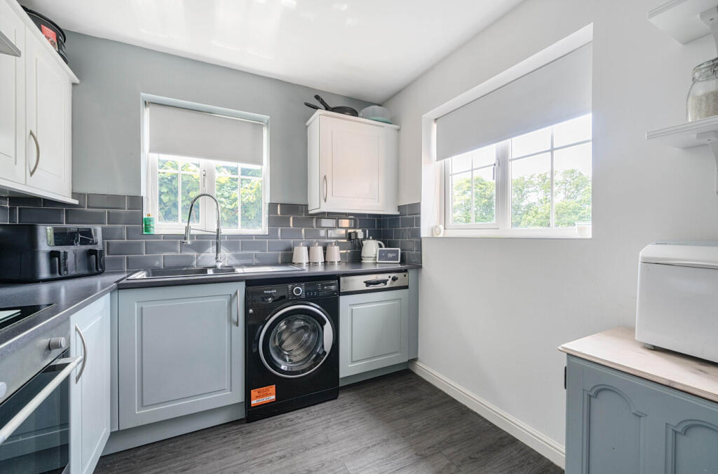 1300705-14-683d82...