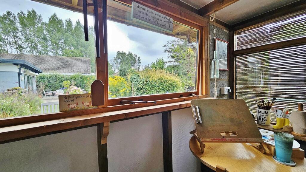 Art Studio/Hobby Room