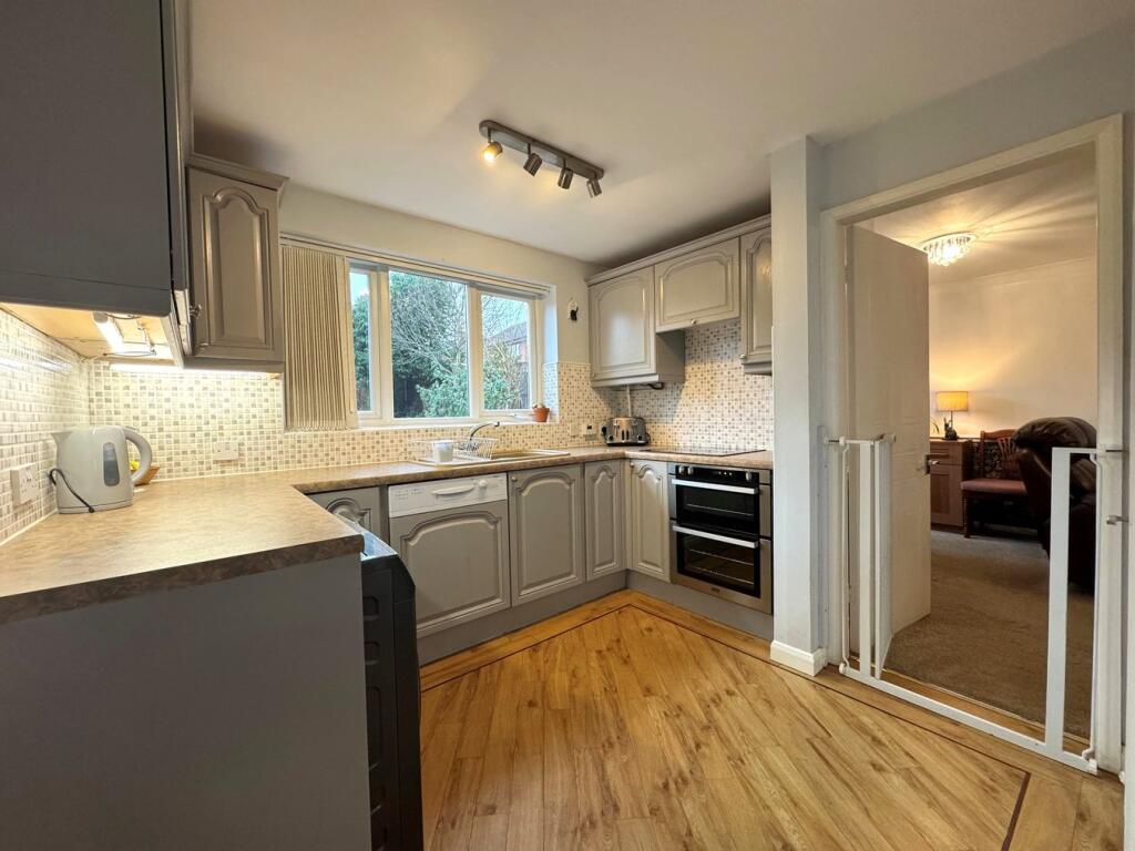 Fitted Kitchen