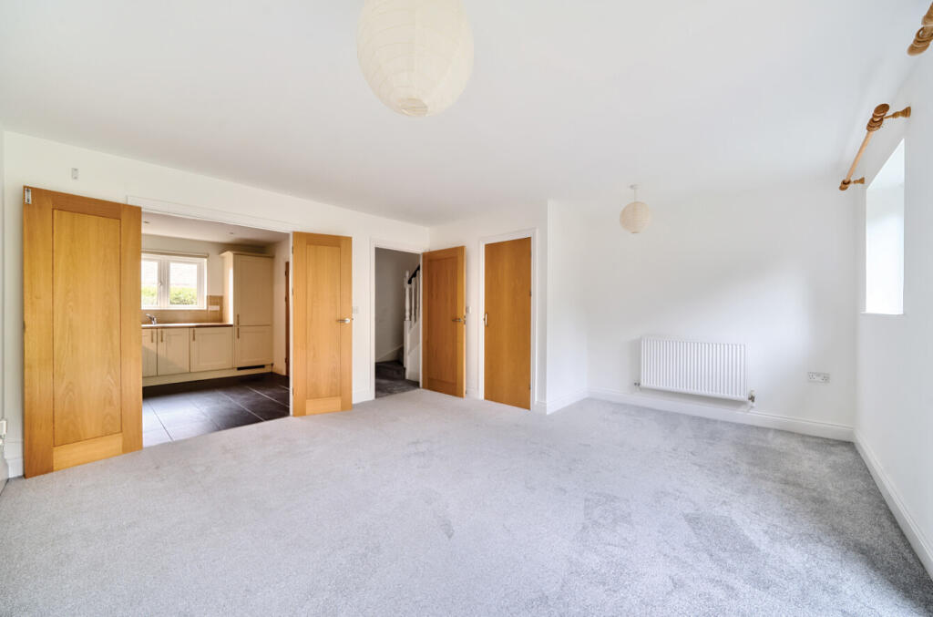 1342380-5-68a5a61...