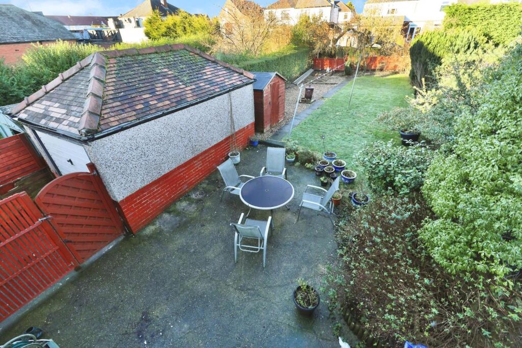 GARDEN