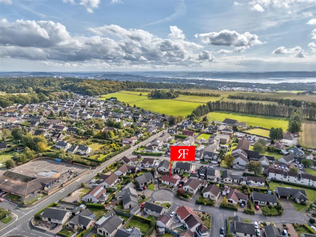 29 Blacklaw Drive Dundee-14.JPG