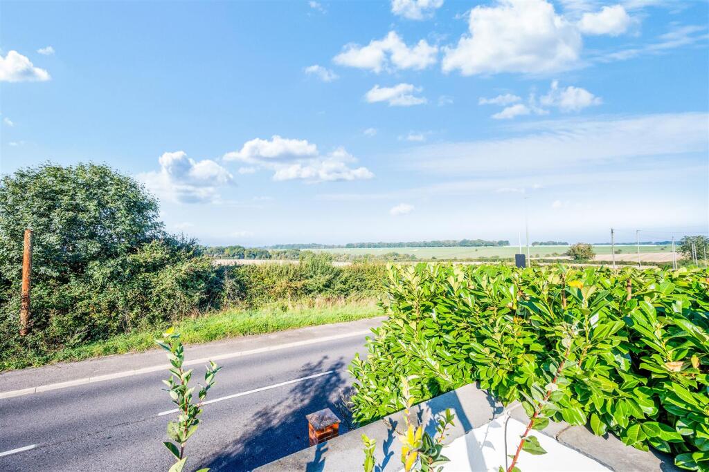 ASHCOMBE TERRACE, 12- (27).jpg