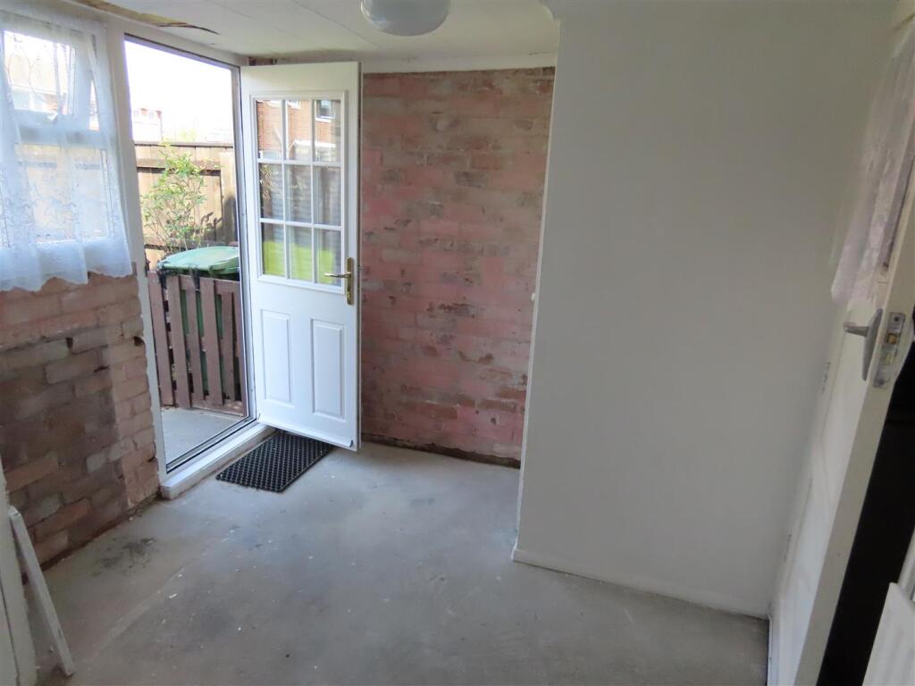 UTILITY ROOM