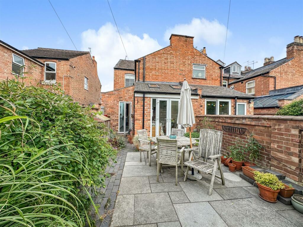 tlc_1286b46f-c148-49b6-8823-05651984fedd_05273f4.j