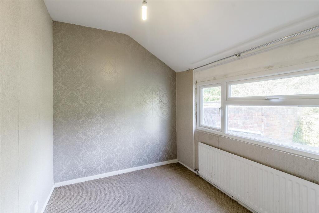 23 Coleshill Road, Hartshill