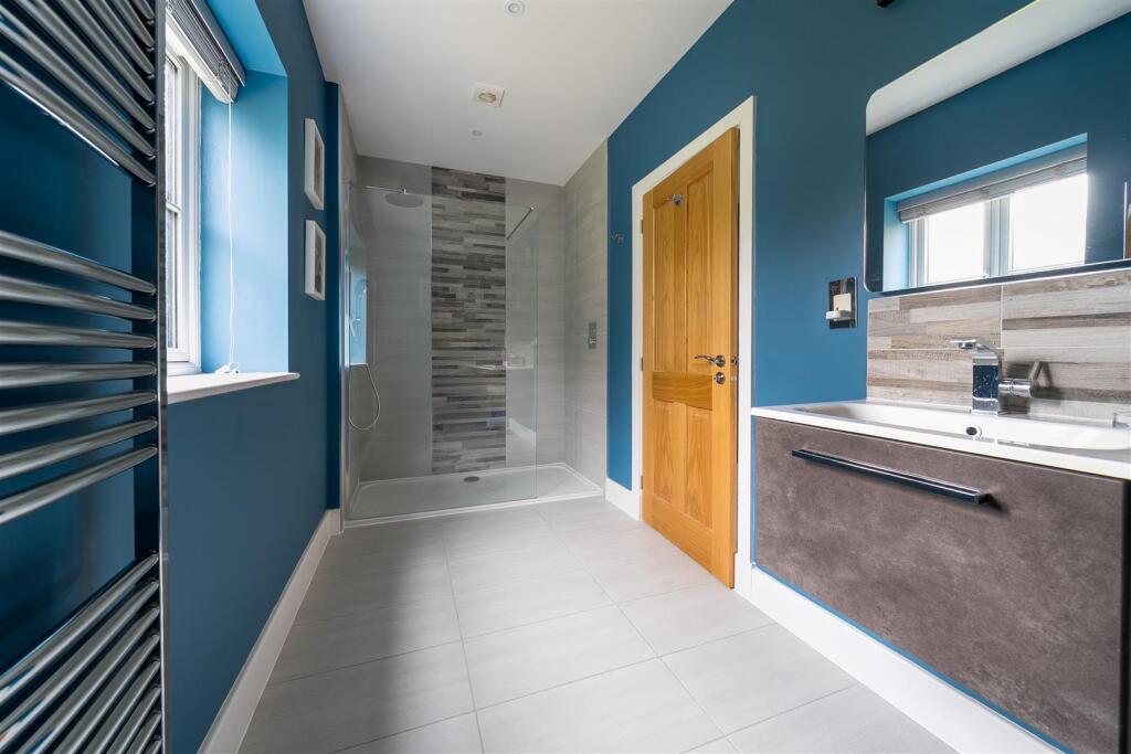 Park View House, 16 Earls Farm Way, Towcester (16)