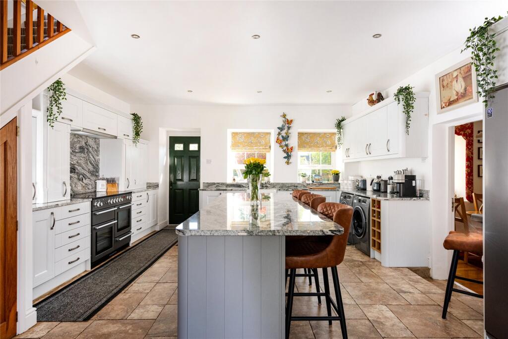 Kitchen/Breakfast