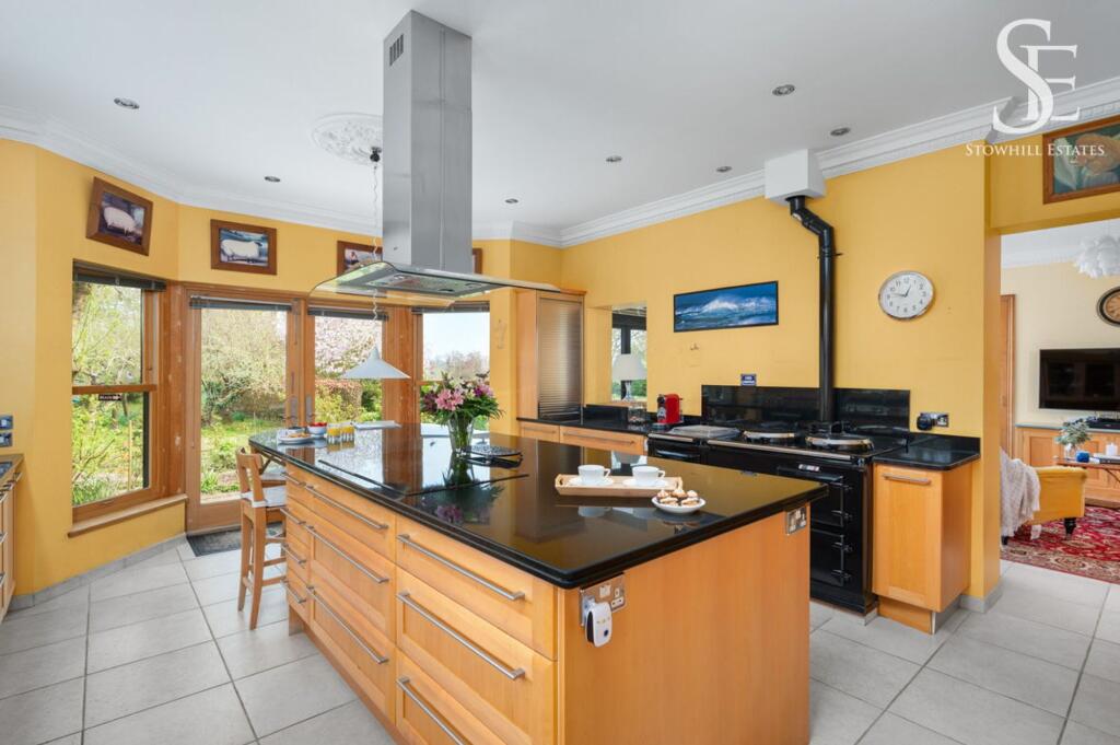 Kitchen with Aga