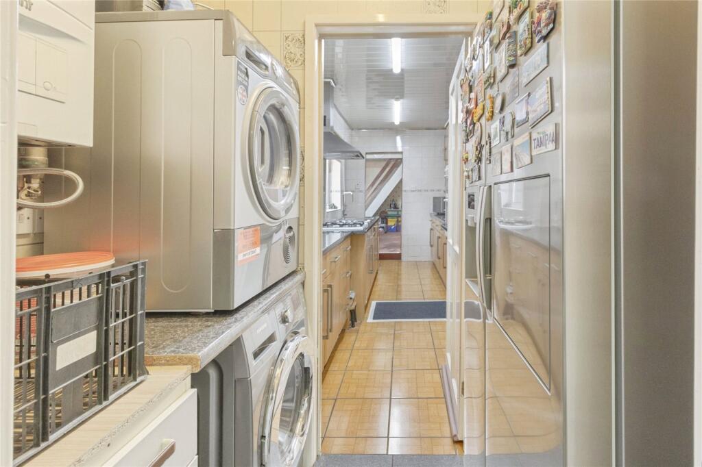 Utility &amp; Kitchen
