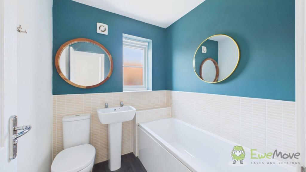 CAM02351G0-PR0075-STILL019