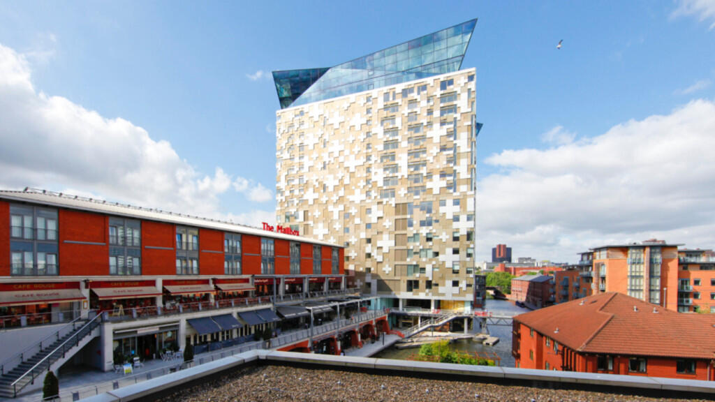1912 The Cube East