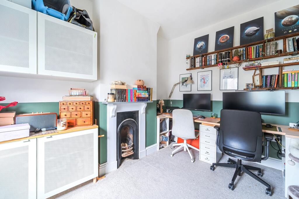 1364212-2-68e66bf5687d0