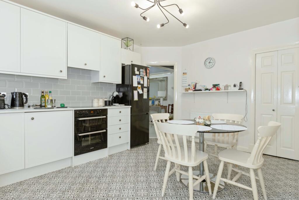 6 marine Crescent_21