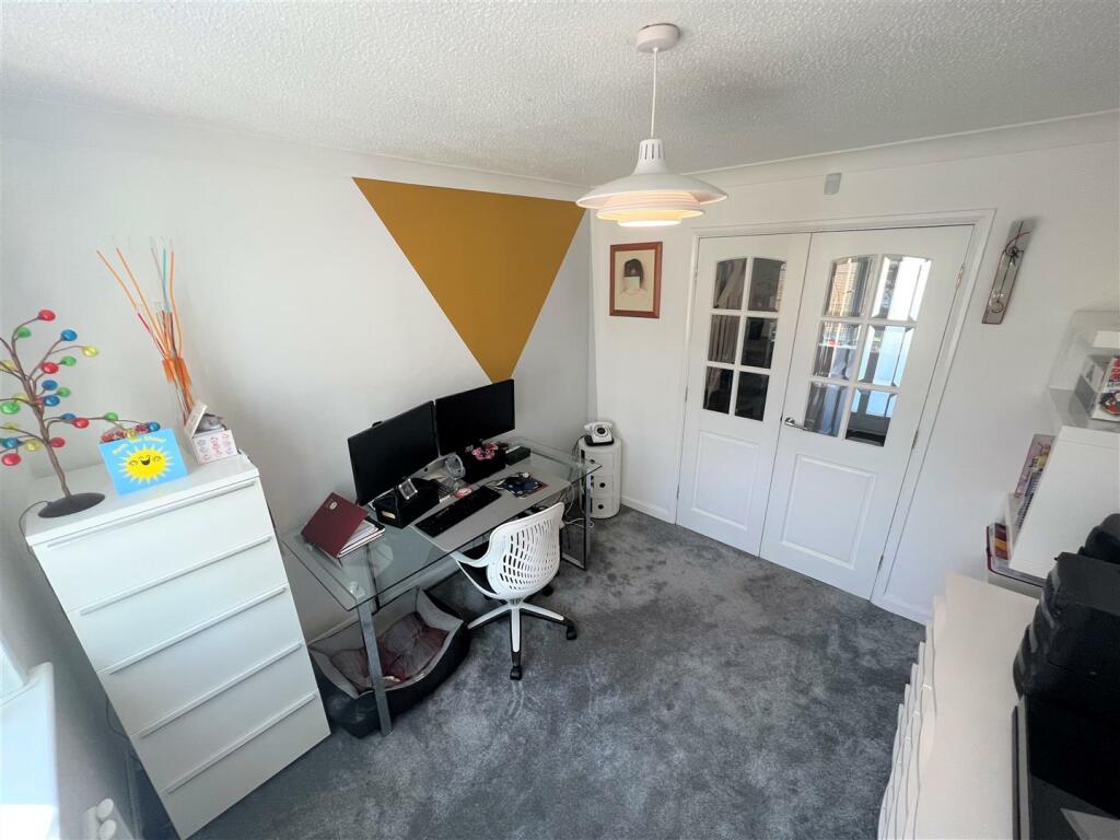 Office-Playroom B.JPG